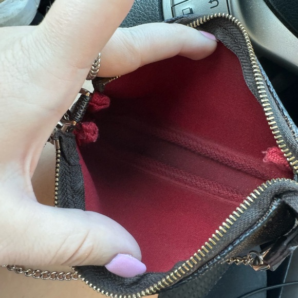 Louis Vuitton Damier Ebene Mini Pochette - Picture 6 of 6